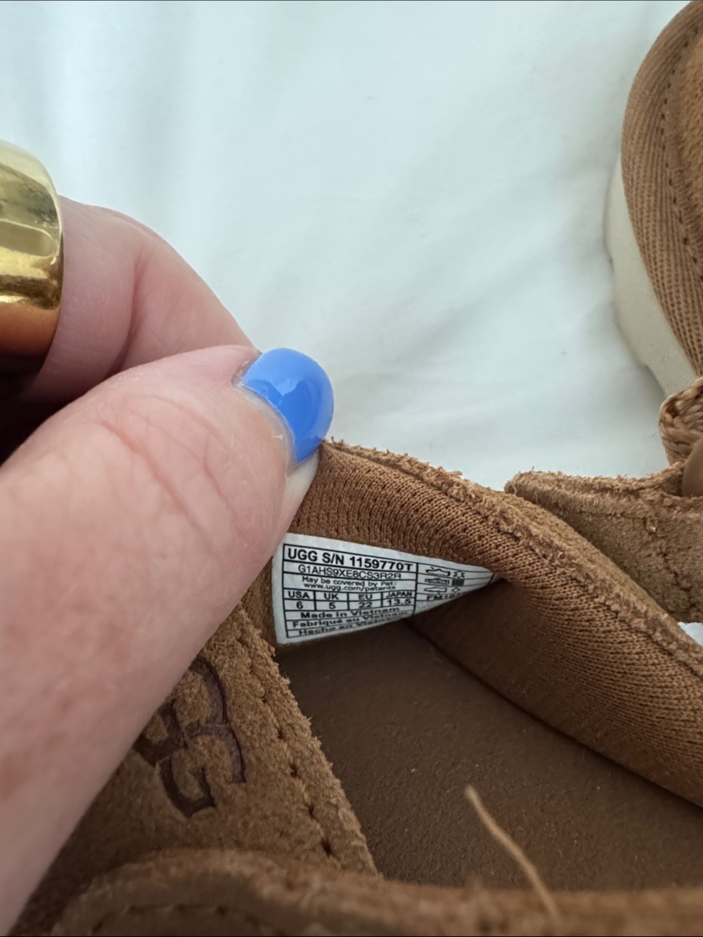 UGG GOLDENSTAR CLOG toddler size 6 - Picture 5 of 6